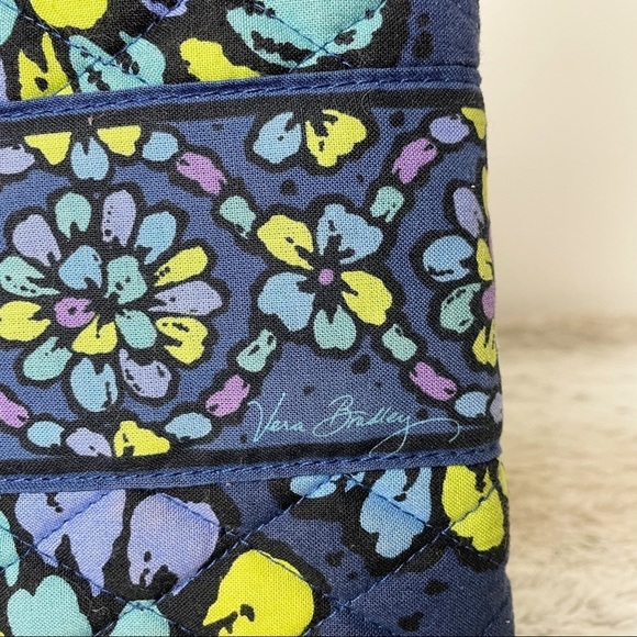 Vera Bradley Fabric tri-flap Blue and Purple Travel Organizer - Picture 10 of 10